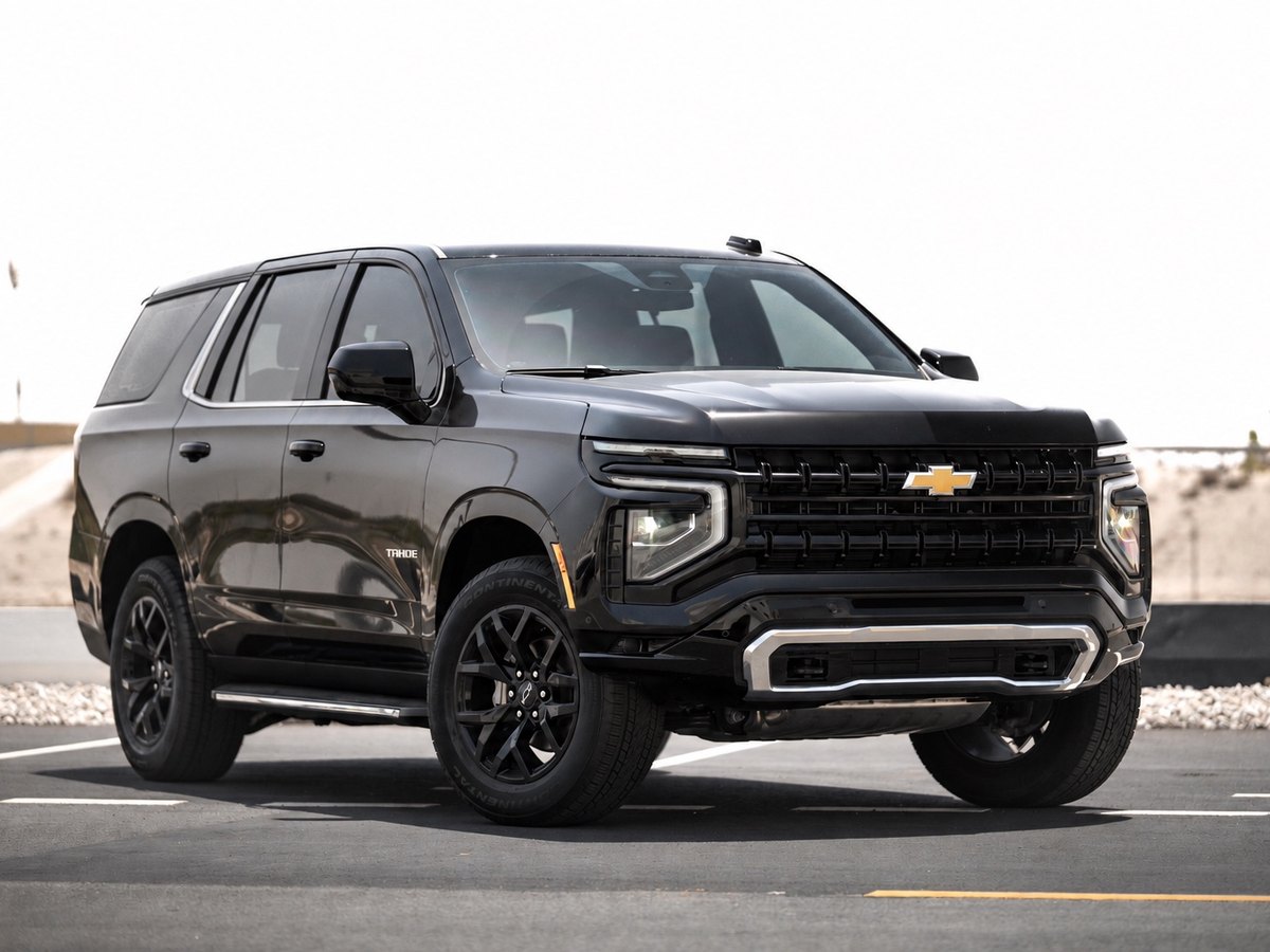 Chevrolet Tahoe Premium SUV class car for private cross-border transfers, Platinumride fleet
